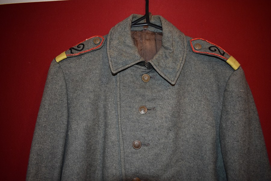WW1 GERMAN SOLDIERS COMBAT TUNIC-SOLD